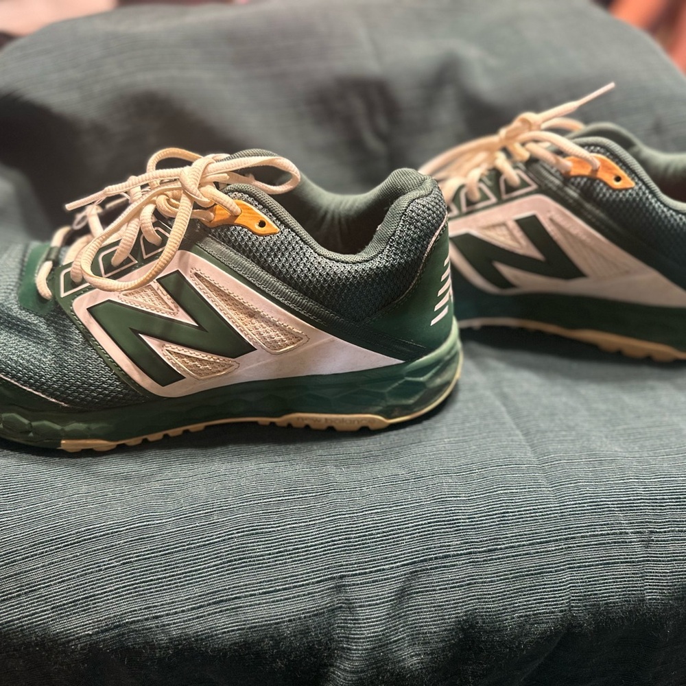New Balance Forest Green and White Athletic Shoes